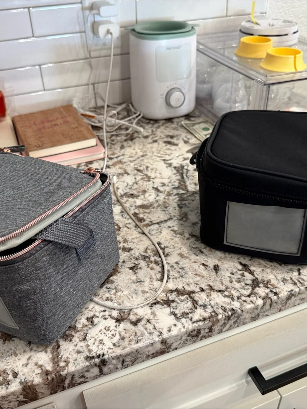 Insulated Breastmilk Cooler Tote - Gray & Black